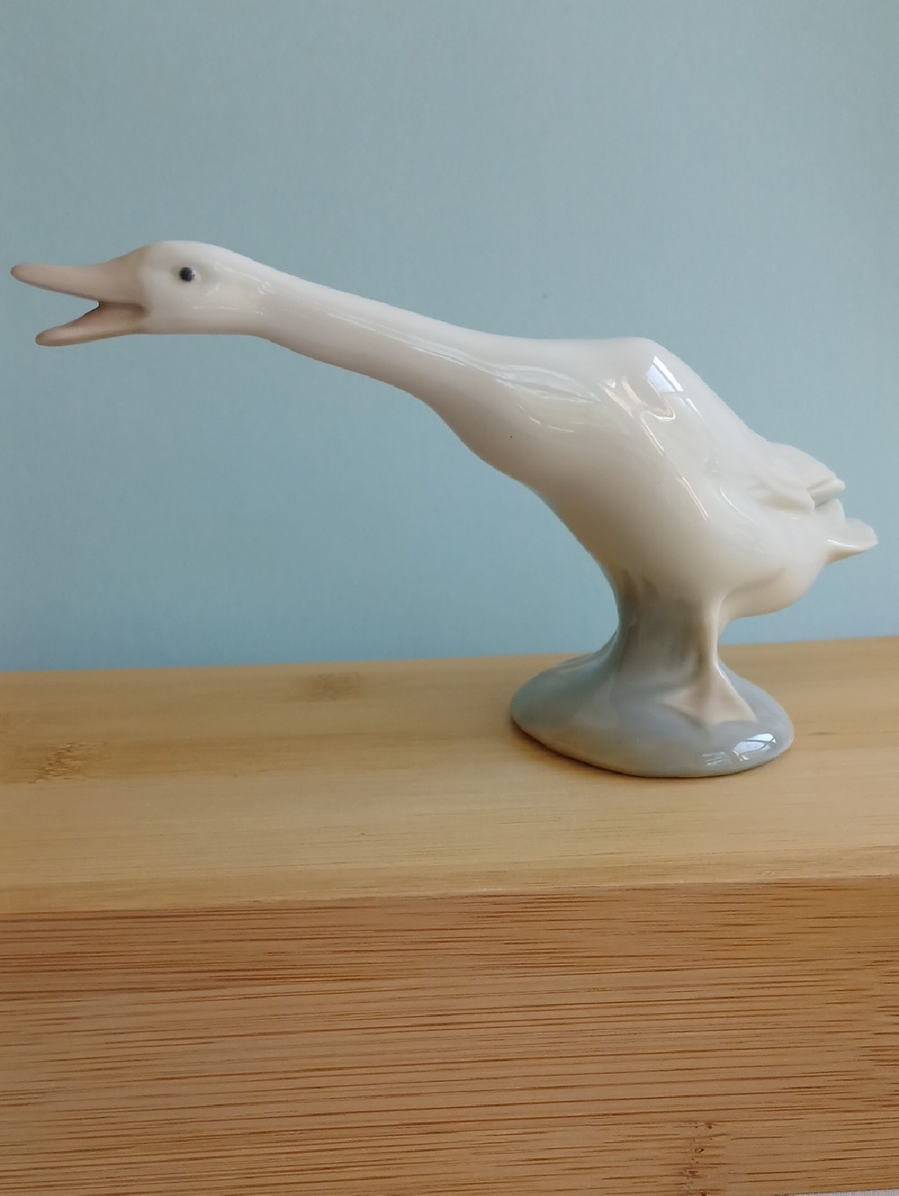 Lladro Porcelain Honking Goose Figurine 6.5" Spain